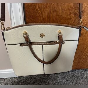 Like new Anne Klein purse